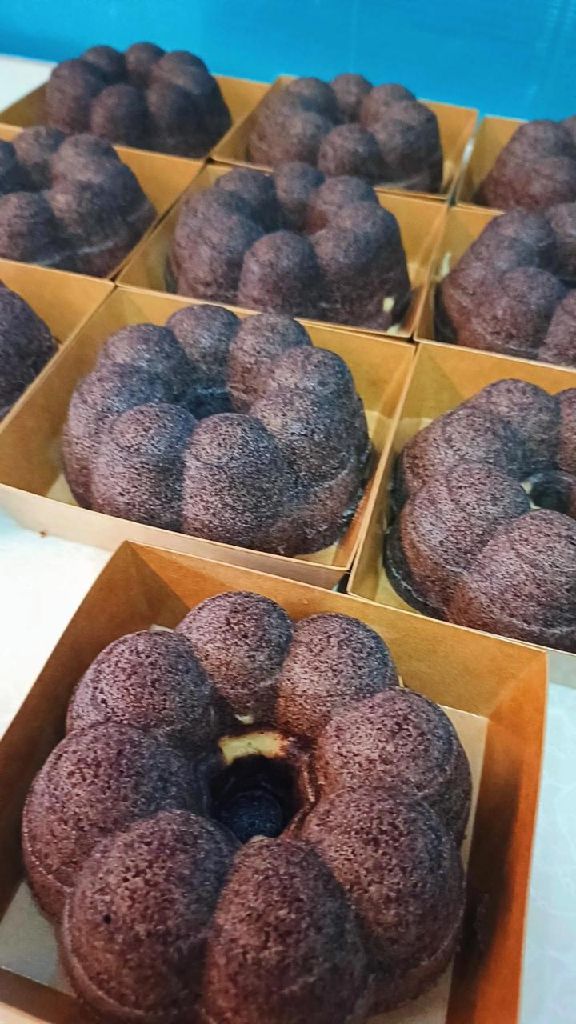 Bolu Ketan Hitam